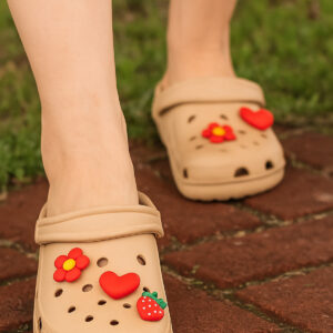 Jibbitz Terlik Süsü Çilek Kalp Kalp Takı 6'lı